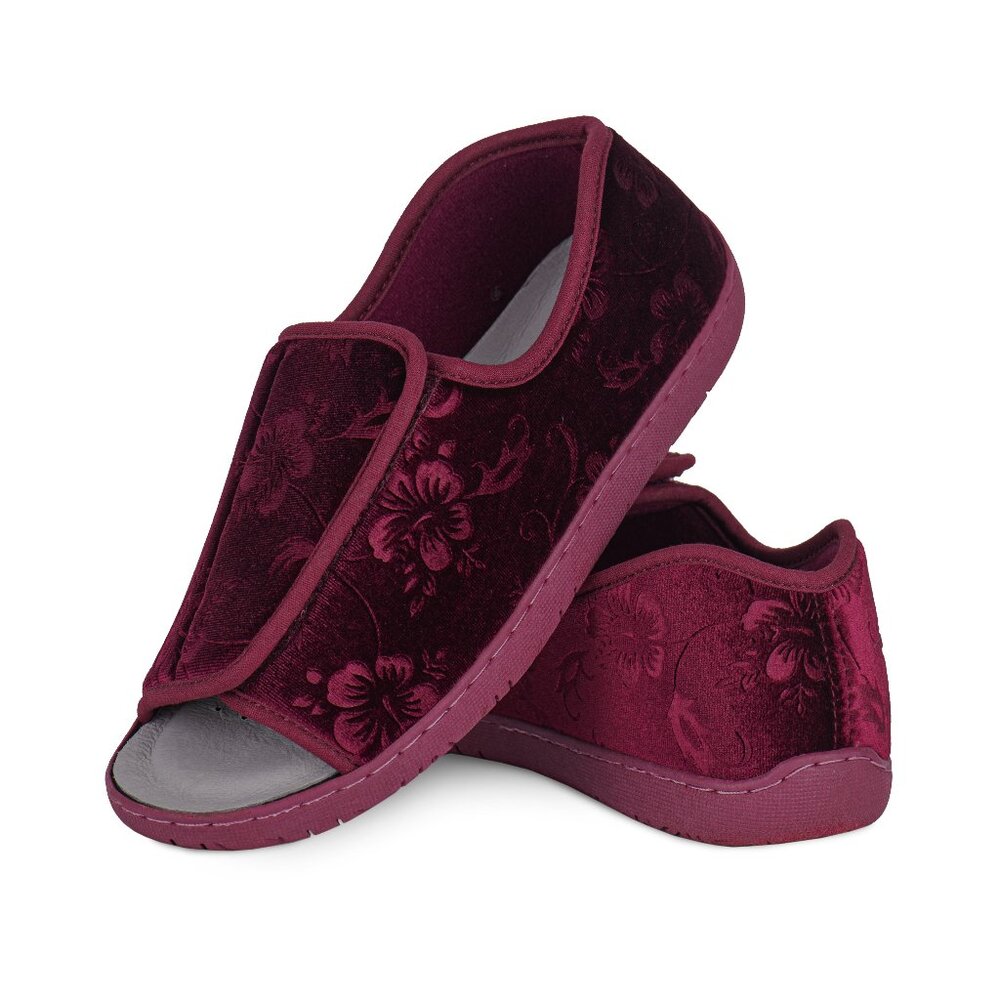 Foamtreads Slippers | Adjustible Velcro Closure | Wide Size Womens 6
